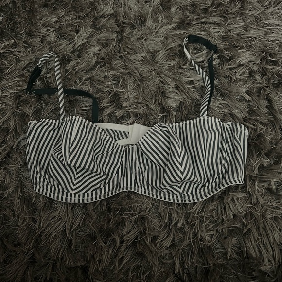 Pink Victoria secret lounge/ sleep set - Picture 7 of 7